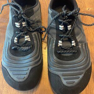 Xero 360 Gym Shoes - Gray/Black - Size 10
